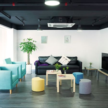 Minimal Hotel Culture Гонконг Экстерьер фото